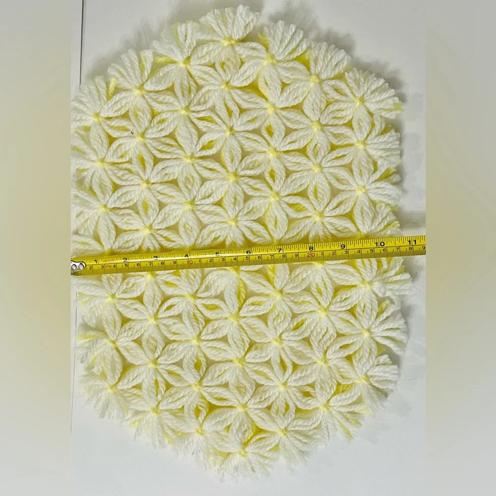 Hand Crocheted Daisy Yellow And White Placemat Doilies 60s 70s Cottagecore Set